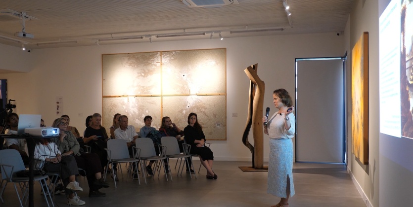 Imagem da exposição Palestra Da natureza para a obra com Luciane Garcez
